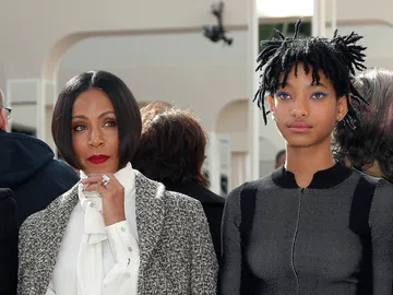Willow Smith y su madre Jada Pinkett Smith Willow Smith y su madre Jada Pinkett Smith