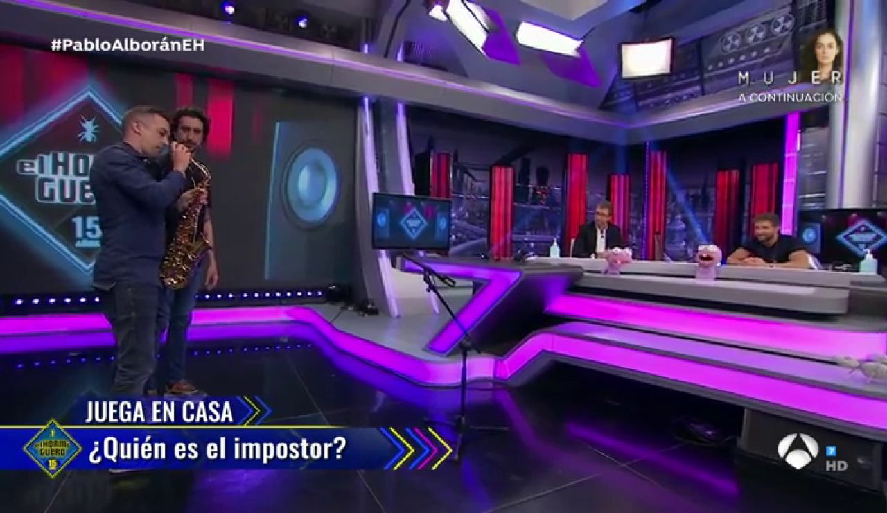 Pablo Alborán se la juega en 'El Hormiguero 3.0': ¿Reconoce un músico a otro solo con verlo? Pablo Alborán se la juega en 'El Hormiguero 3.0': ¿Reconoce un músico a otro solo con verlo?