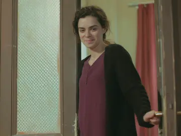 Avance de 'Mujer': Bahar acoge en su casa a Yeliz y a sus hijos tras el abandono de su marido Avance de 'Mujer': Bahar acoge en su casa a Yeliz y a sus hijos tras el abandono de su marido