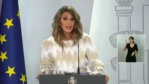 Yolanda Díaz, sobre la aprobación de la prórroga de los ERTE: "Si salvamos el otoño y el invierno entraremos en la recuperación" Yolanda Díaz, sobre la aprobación de la prórroga de los ERTE: "Si salvamos el otoño y el invierno entraremos en la recuperación"
