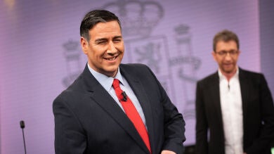 'Pedro Sánchez' sorprende con 'Tinder' en 'El Hormiguero 3.0': 
