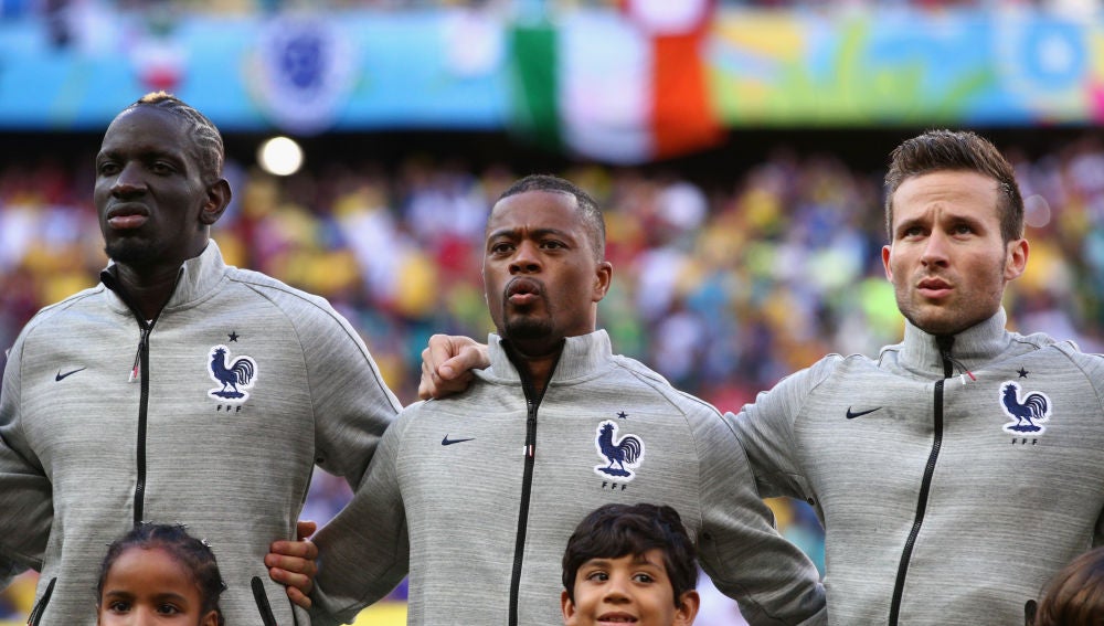  Evra revela el escándalo racista en el fútbol francés: "Llegaban cartas y cajas llenas de caca y todo se escondía"