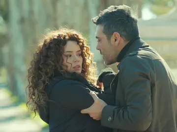 “Te odio con toda mi alma”: Sarp confiesa a Sirin todo lo que siente por ella “Te odio con toda mi alma”: Sarp confiesa a Sirin todo lo que siente por ella