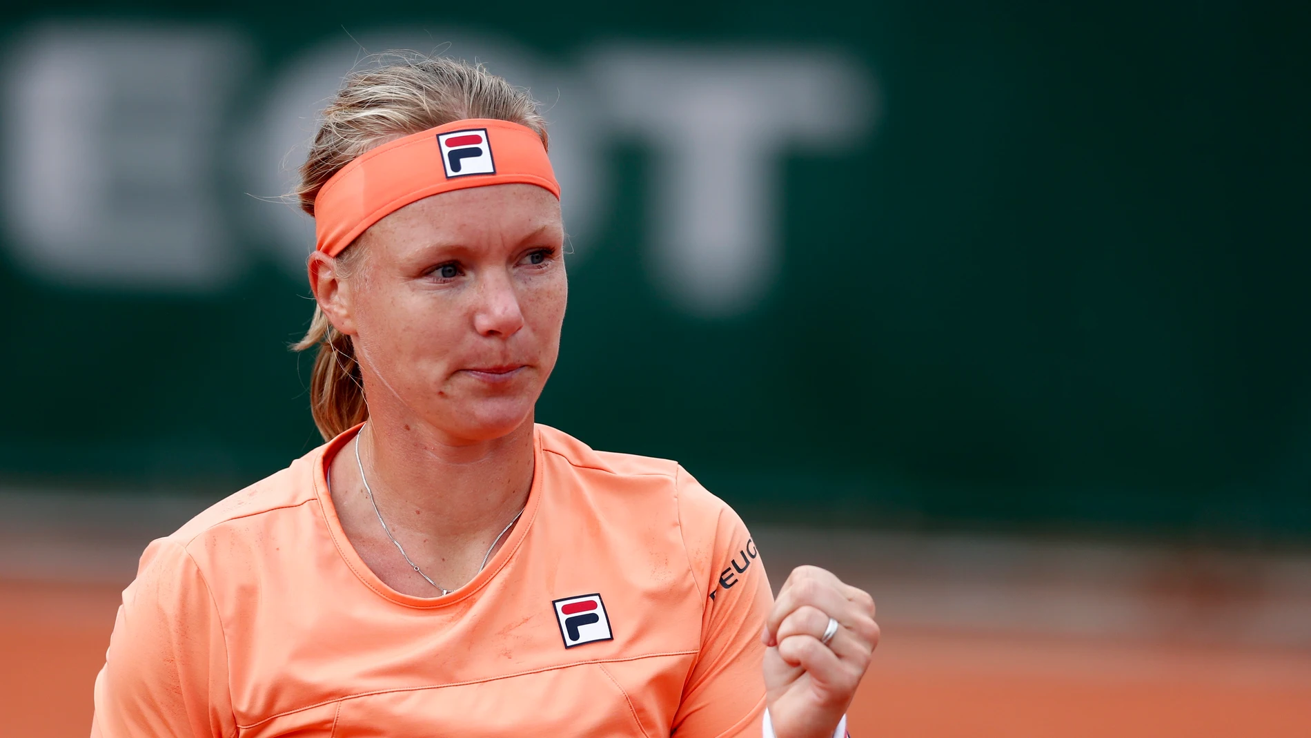 Kiki Bertens celebra un punto ante Sara Errari Kiki Bertens celebra un punto ante Sara Errari