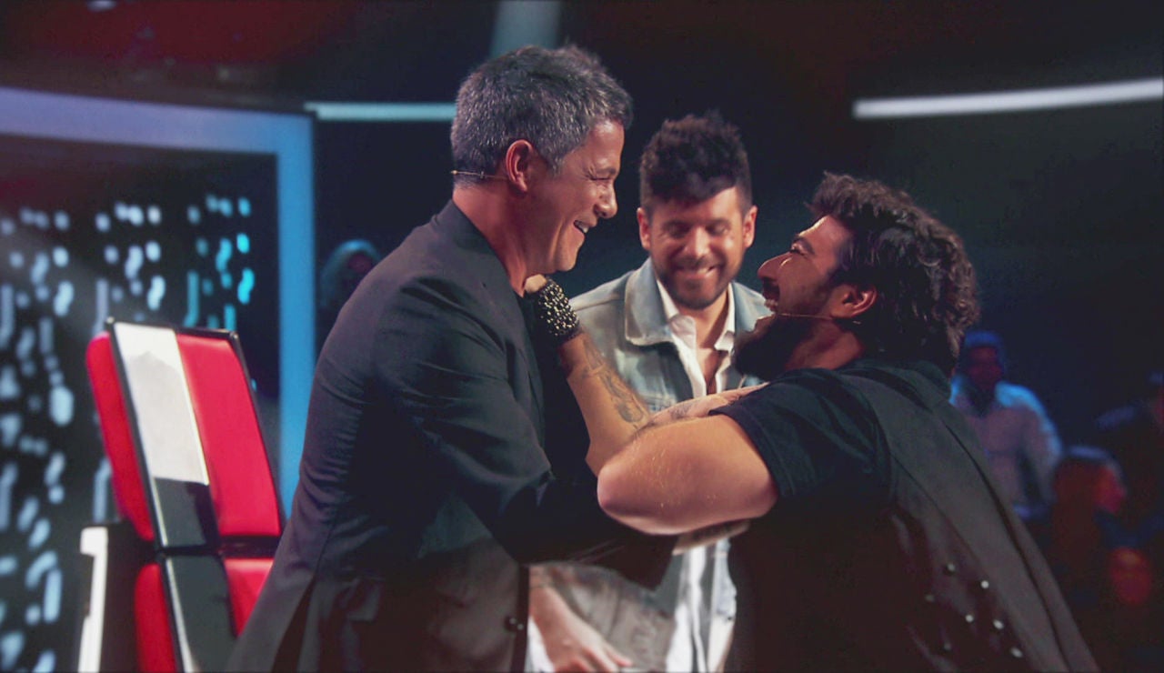 El viernes, guerra de coaches en 'La Voz': "Bloquear a Alejandro Sanz es lo que se estila" El viernes, guerra de coaches en 'La Voz': "Bloquear a Alejandro Sanz es lo que se estila"