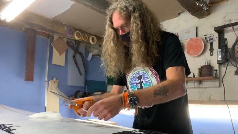 Rory Williams, un zimbabuense amante del surf en Galicia