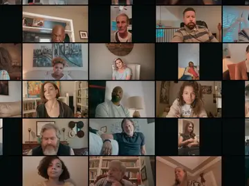 Fotograma de 'Social Distance' Fotograma de 'Social Distance'