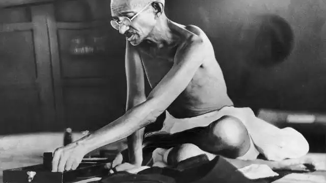 Mahatma Gandhi: 15 frases sobre la lucha contra la no violencia y la paz