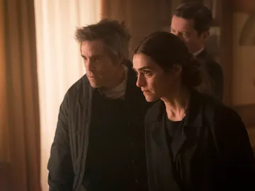 Julia y Hugo desvelan la verdad del CIM ante Luis y Alma: “Había niños muertos” Julia y Hugo desvelan la verdad del CIM ante Luis y Alma: “Había niños muertos”