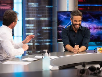 Roberto Leal adelanta los detalles de 'El desaf&iacute;o': "Es un program&oacute;n con famosos que van a competir contra s&iacute; mismos en retos incre&iacute;bles"