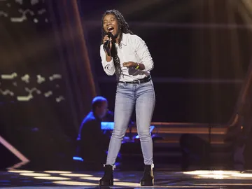 Dayana Emma, sabor latino al cantar 'Cómo fue' en las Audiciones a ciegas de 'La Voz' Dayana Emma, sabor latino al cantar 'Cómo fue' en las Audiciones a ciegas de 'La Voz'