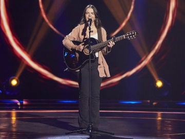 Teresa Palomar, muy original cantando ‘Querría’ de El Kanka en las Audiciones a ciegas de ‘La Voz’