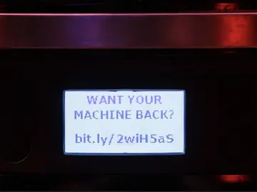 Cafetera inteligente hackeada Cafetera inteligente hackeada