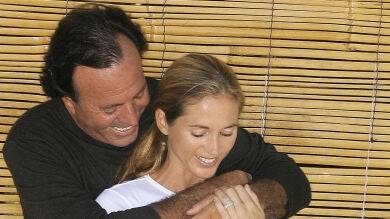 Las fotos que han publicado las hijas de Julio Iglesias de su madre Miranda Rijnsburger que demuestran que está igual que hace 19 años