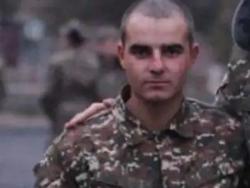Muere el futbolista Liparit Dashtoyán en la guerra entre Armenia y Azerbaiyán Muere el futbolista Liparit Dashtoyán en la guerra entre Armenia y Azerbaiyán