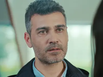 “¿Qué es lo que no sé y tanto te asusta?”, el momento más tenso entre Sarp y Piril “¿Qué es lo que no sé y tanto te asusta?”, el momento más tenso entre Sarp y Piril