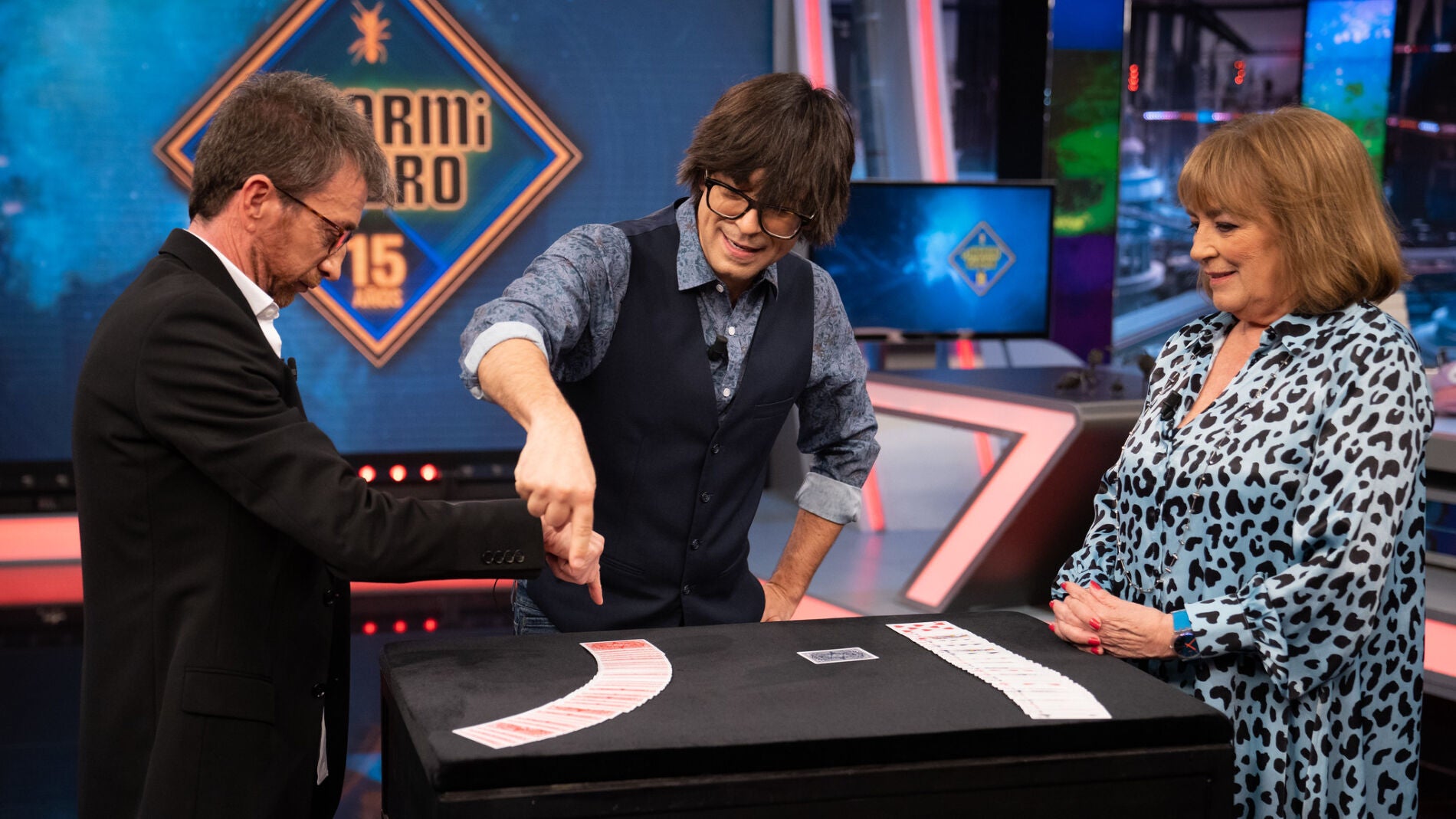 La magia de Luis Piedrahita con Carmen Maura y Pablo Motos basada en "el destino"