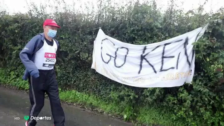 Ken Jones completa su 40&ordm; Marat&oacute;n de Londres con 87 a&ntilde;os y pese a la pandemia del coronavius