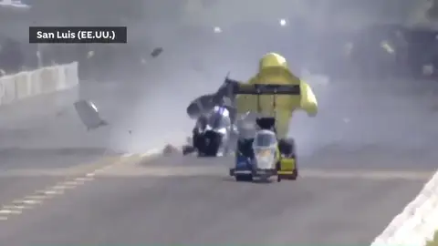 Leah Pruett sufre un terrible accidente a 420 km/h y el coche se desintegra Leah Pruett sufre un terrible accidente a 420 km/h y el coche se desintegra