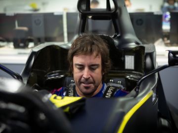 Fernando Alonso probando un monoplaza
