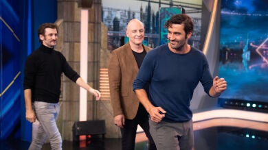 Disfruta de la entrevista completa a Raúl Arévalo, Roberto Álamo y Álex García en 'El Hormiguero 3.0'