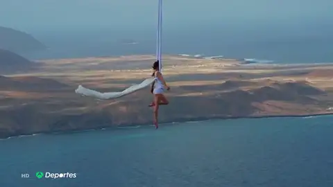 Stefanie Millinger, la acróbata que se juega la vida en cada uno de sus retos Stefanie Millinger, la acróbata que se juega la vida en cada uno de sus retos