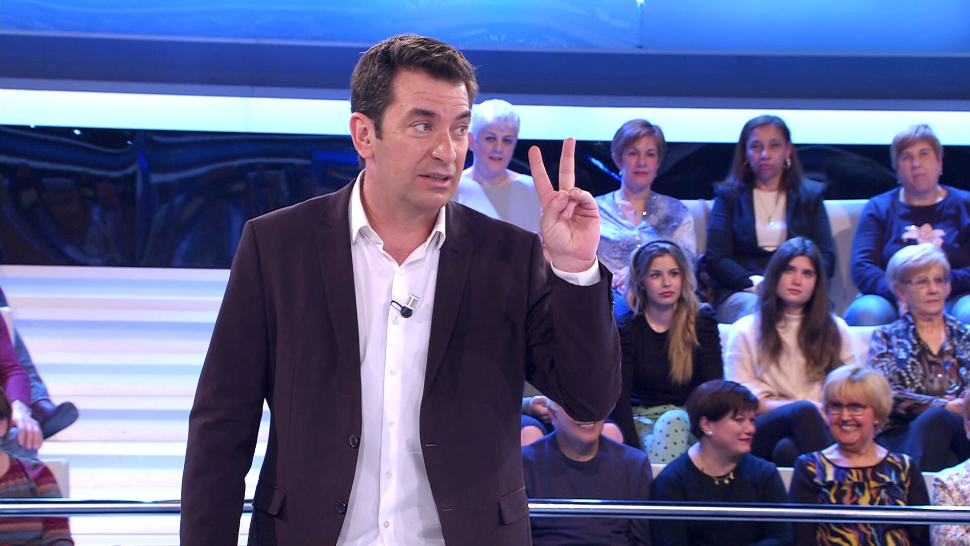 La nueva estrella de la escuela del Tirol de &lsquo;&iexcl;Ahora caigo!&rsquo;: dobladora y ventr&iacute;locua