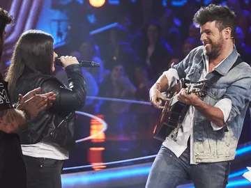 Pablo López y Rocío Acebedo interpretan a dúo el tema ‘Remolino’ de Pancho Céspedes en ‘La Voz’ Pablo López y Rocío Acebedo interpretan a dúo el tema ‘Remolino’ de Pancho Céspedes en ‘La Voz’