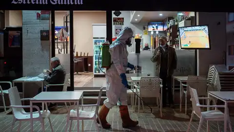 Ourense empieza a trasladar a pacientes Covid a hospitales de Vigo Coronavirus