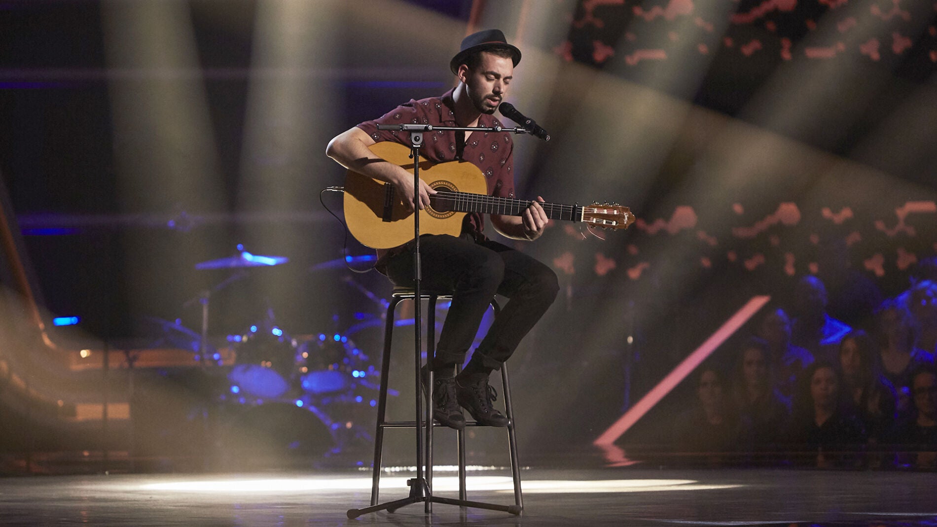Cristian Segura, puro arte interpretando &lsquo;Flor de lis&rsquo; en las Audiciones a ciegas de &lsquo;La Voz&rsquo;