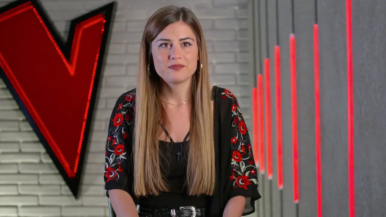 Cristina Montoya: “Siempre intento compaginar lo de ser maestra con la música”