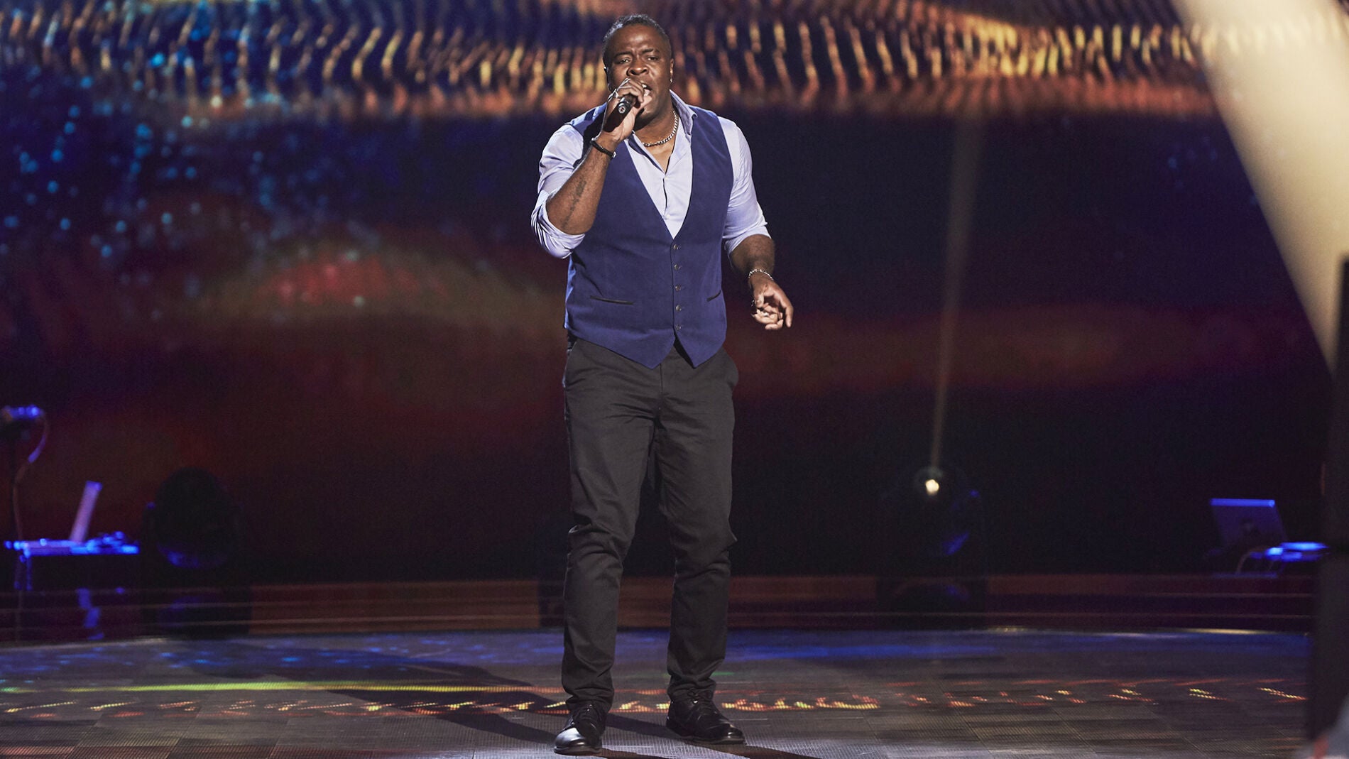 Michael Harding revoluciona el escenario con &lsquo;Mustang Sally&rsquo; en las Audiciones a ciegas de &lsquo;La Voz&rsquo;