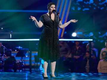 Mireia Cuesta canta ‘La vie en rose’ en los Asaltos de ‘La Voz’ Mireia Cuesta canta ‘La vie en rose’ en los Asaltos de ‘La Voz’