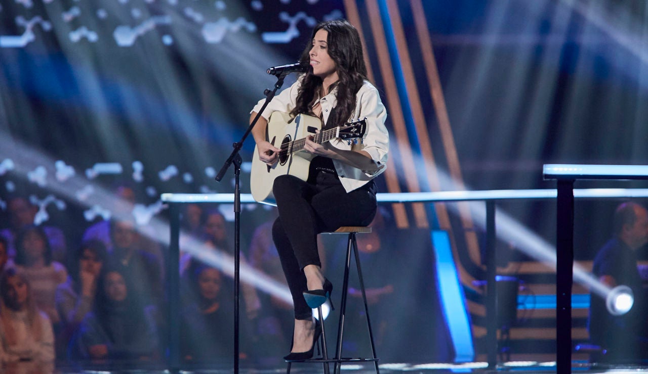 Virginia El&oacute;segui canta 'Casi te rozo' en los Asaltos de 'La Voz'