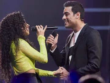 Carlos Rivera y Daniela Pobega emocionan con 'Siento un nuevo amor en mí', la canción que interpretaban como Simba y Nala en 'El Rey León' Carlos Rivera y Daniela Pobega emocionan con 'Siento un nuevo amor en mí', la canción que interpretaban como Simba y Nala en 'El Rey León'