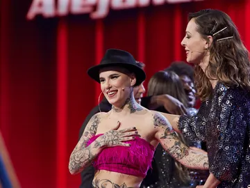 Alejandro Sanz y Tini eligen a Haizea en los Asaltos de 'La Voz’ Alejandro Sanz y Tini eligen a Haizea en los Asaltos de 'La Voz’