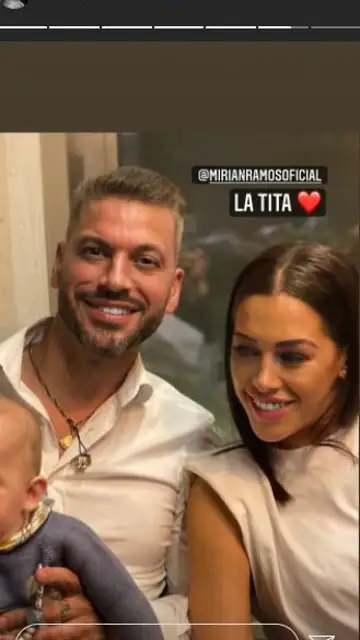 René y Mirian Ramos junto al pequeño René Jr. SU PAREJA Y SU CUÑADA