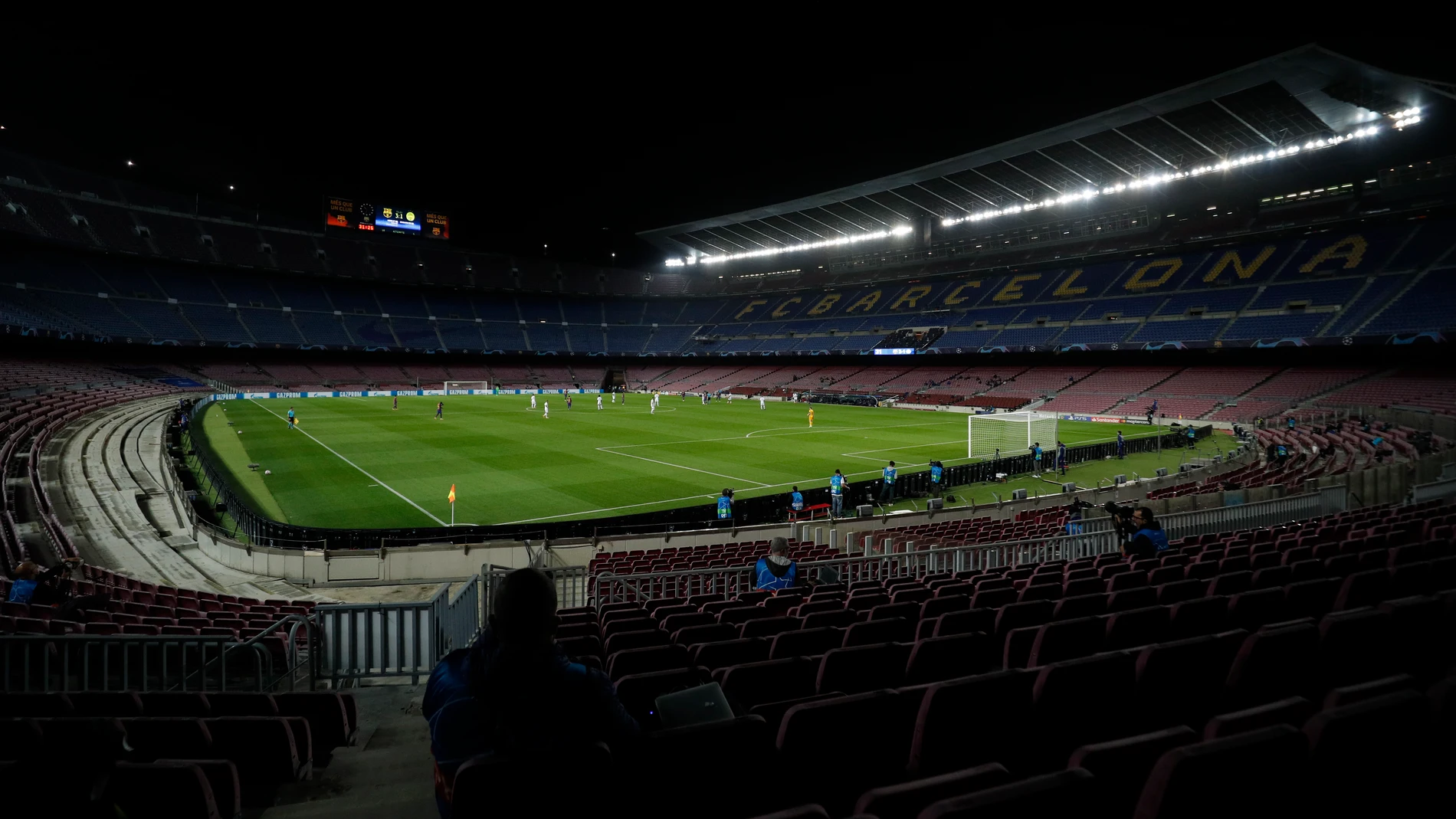 Barcelona - Real Madrid, el primer Clásico del 'silencio' por el coronavirus Barcelona - Real Madrid, el primer Clásico del 'silencio' por el coronavirus