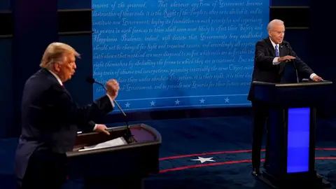 Trump y Biden en un momento del segundo debate Trump y Biden en un momento del segundo debate