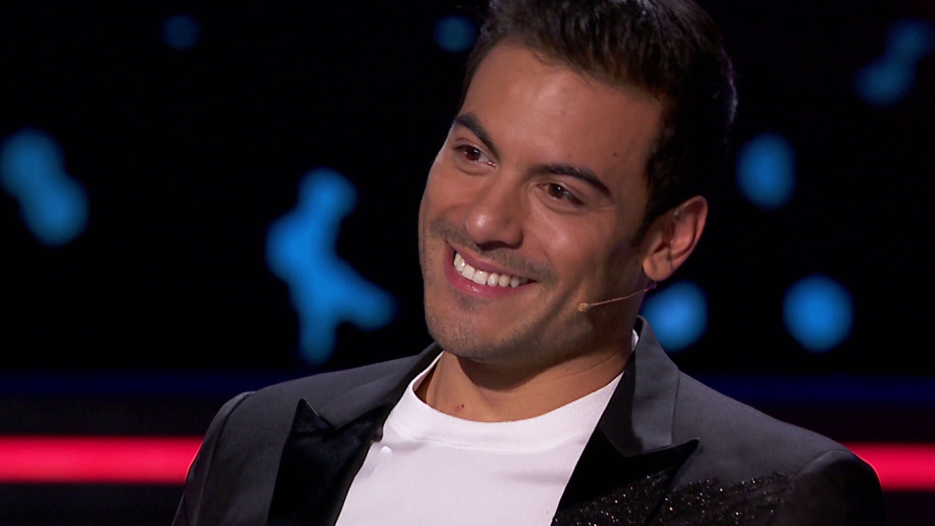 Un emocionado Carlos Rivera se despide de Daniela Pobega, 'su Nala' en El Rey Le&oacute;n, en los Asaltos de 'La Voz'