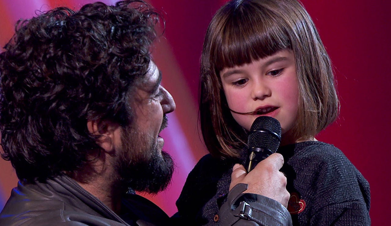 El tierno momento en el que la hija de una talent de 'La Voz' confiesa que quiere conocer al hijo de Antonio Orozco El tierno momento en el que la hija de una talent de 'La Voz' confiesa que quiere conocer al hijo de Antonio Orozco