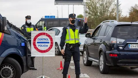 ¿Se puede viajar entre comunidades durante el estado de alarma? ¿Se puede viajar entre comunidades durante el estado de alarma?