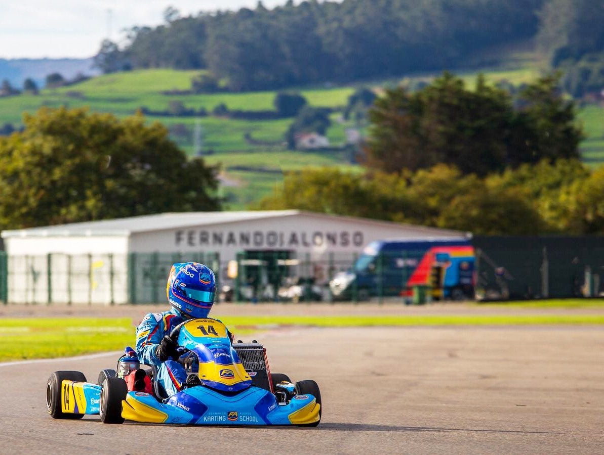 Todos los coches de Fernando Alonso desde el karting hasta el