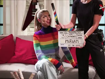 Miriam se hace con la claqueta de ‘El Regreso’ Miriam se hace con la claqueta de ‘El Regreso’