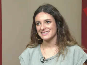 Conoce más sobre Carlota Palacios: “Que me apoye mi familia en el sueño de ser artista lo es todo” Conoce más sobre Carlota Palacios: “Que me apoye mi familia en el sueño de ser artista lo es todo”