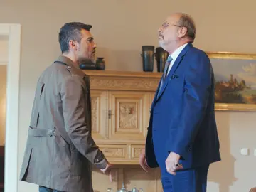 "Ya no estamos del mismo lado": Sarp desafía a Suat con una radical decisión "Ya no estamos del mismo lado": Sarp desafía a Suat con una radical decisión