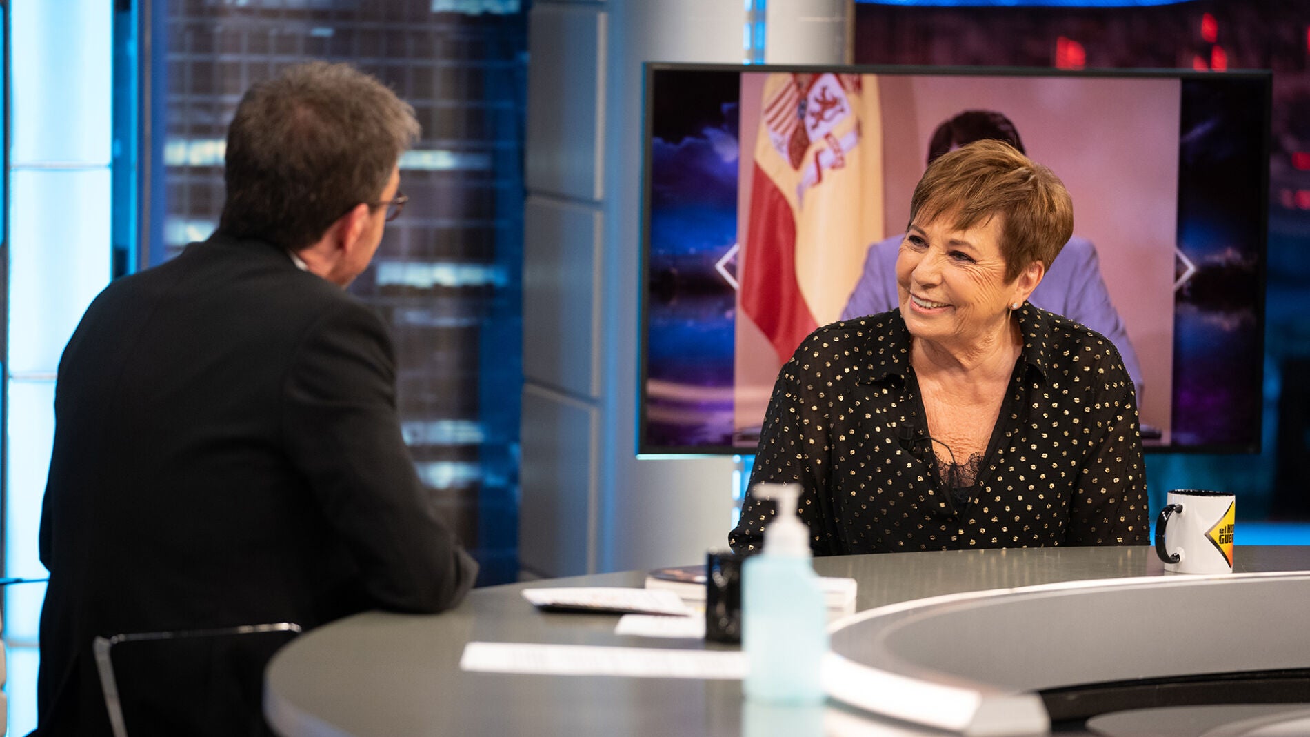 Felipe Gonz&aacute;lez y Mariano Rajoy, as&iacute; habla Celia Villalobos en 'El Hormiguero 3.0' de los "dos mejores presidentes de la democracia"