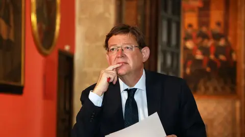 Ximo Puig en el Palau de la Generalitat. Se investiga a Francis Puig por pactar precios para ganar varios lotes de corresponsalías de la televisión pública valenciana.
