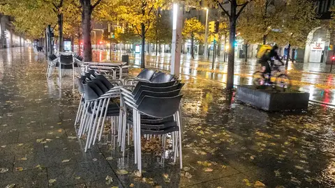 Horarios toque de queda por comunidades: así regula la movilidad cada autonomía Horarios toque de queda por comunidades: así regula la movilidad cada autonomía