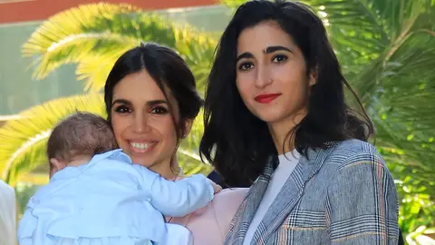 Las primas Elena Furiase y Alba Flores Las primas Elena Furiase y Alba Flores